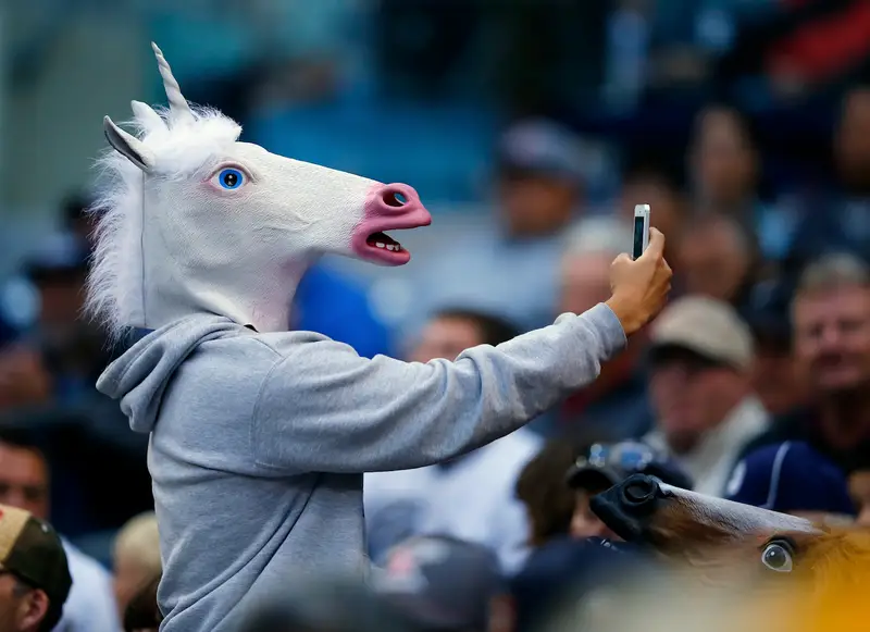 unicorn mask selfie billion dollar app startups